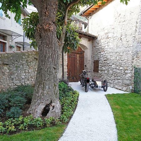 B&B Il Sogno Nel Borgo Gargnano Exterior foto